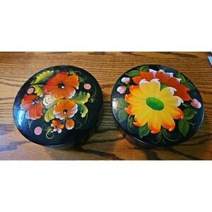 Hand‎ Vintage Painted Russian Lacquer Round Trinket Box Floral